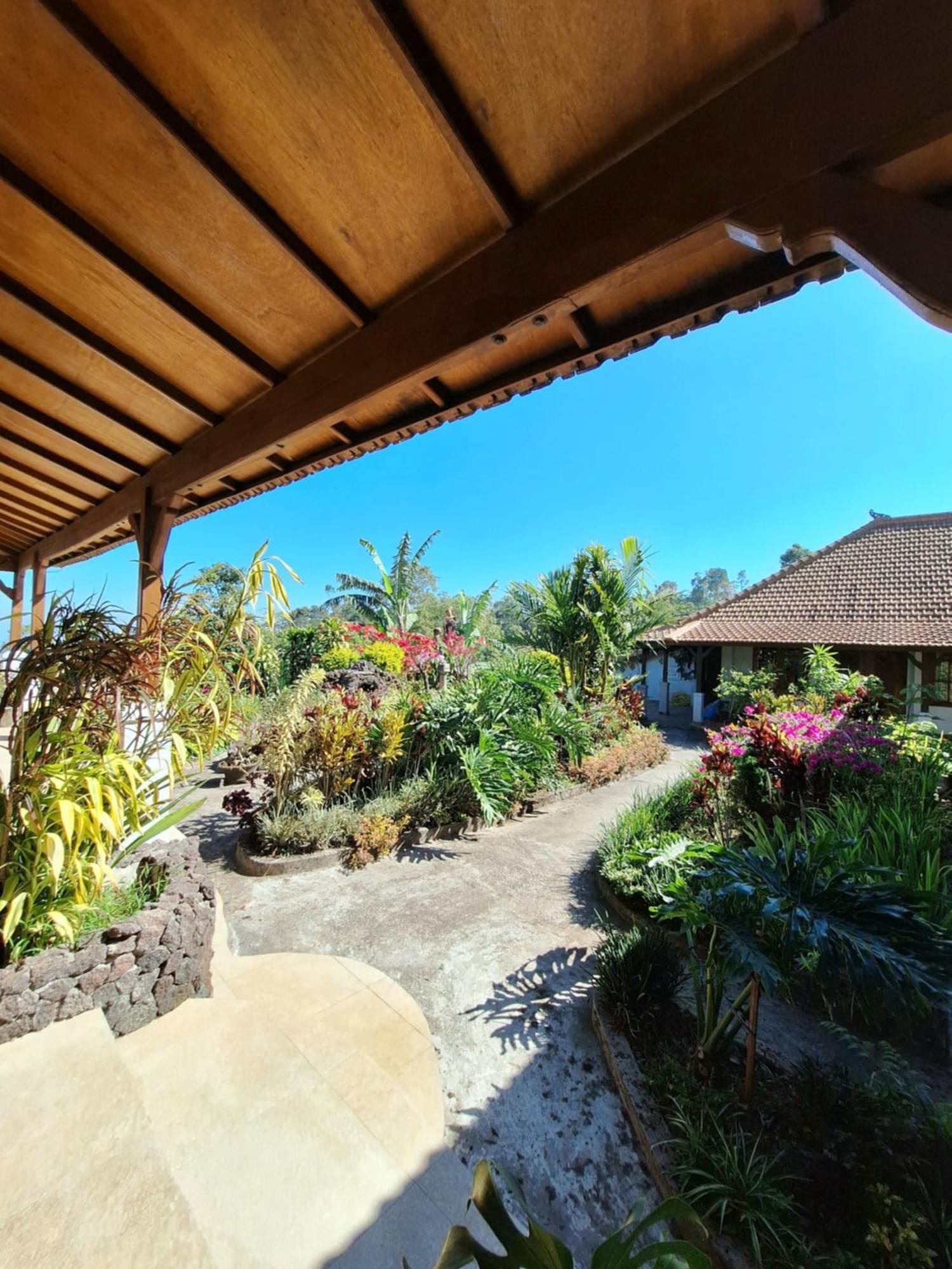 Manigelang Villa Munduk Exterior foto